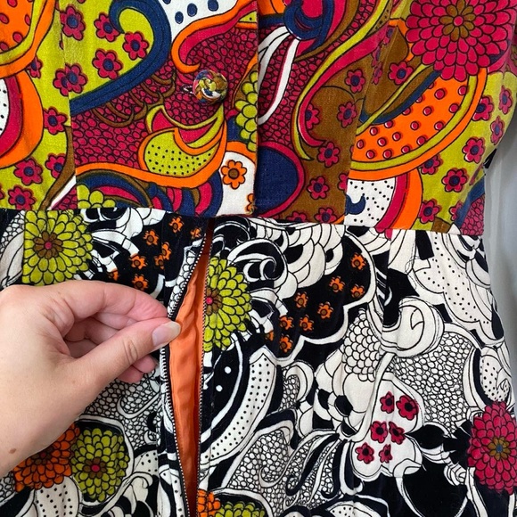 Vintage 60s 70s Jumpsuit Quilted Velvet Psychedelic Paisley Print Extra Small - Picture 7 of 7